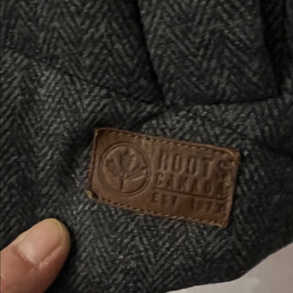 Roots Gray Down/Feather Puffer Vest - Picture 3 of 8